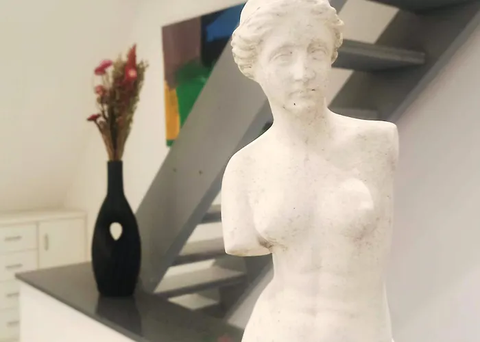 Messe- Und Gaestezimmer Hildesheim 招待所